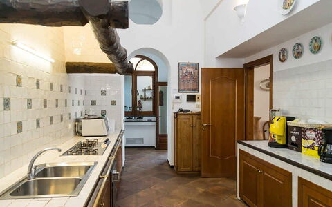 Villa Desideria: Interior Design, Cucina, Controsoffitto, Pavimentazione, Soffitto, Mobilia, Pavimento, Elettrodomestico Da Cucina, Cabinetry, Illuminazione