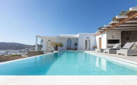 Villa Sonia: Blu, Piscina, Ricorrere, Villa, Lettino, Hotel, Attico, Eco Hotel, Resort Citta ', Mobili Da Esterno