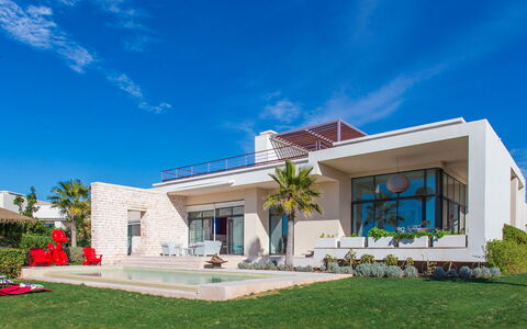 Villa Amador: Zona Residenziale, Casa, Casa, Facciata, Architettura, Estate, Dimora, Porta, Ricorrere, Piscina