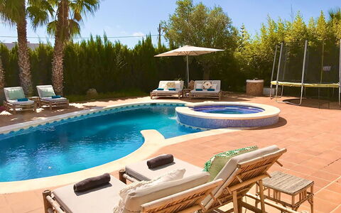 Dream House: Mobilia, Piscina, Mobili Da Esterno, Sedia, Ombrello, Ricorrere, Lettino, Tavolo, Tavolo Esterno, Tempo Libero
