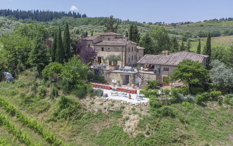 Villa Grevigiana: Casa, Tetto, Casa, Paesaggio, Zona Residenziale, Area Rurale, Estate, Insediamento Umano, Villaggio, Villetta