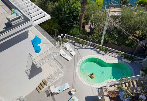 Villa del Cantone: Piscina, Ricorrere, Mobili Da Esterno, Materiale Composito, Eco Hotel, Estate, Tempo Libero, Shade, Villa, Terme