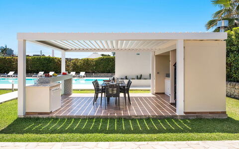 Villa Agorà: Struttura Esterna, Portico, Pergola, Terrazza, Padiglione, Mobili Da Esterno, Shade, Giardino, Design, Colonna