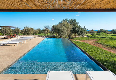 Villa del Sole: Blu, Piscina, Ricorrere, Giochi D'Acqua, Reflecting Pool
