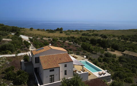 Villa Priscilla: Piscina, Estate, Vacanza, Villa, Ricorrere