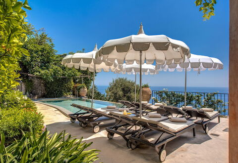 Villa San Giacomo: Mobili Da Esterno, Ombrello, Ricorrere, Piscina, Mobilia, Shade, Lettino, Eco Hotel, Mare