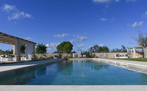 Masseria Loyola: Piscina, Shade, Landscaping, Estate, Ricorrere