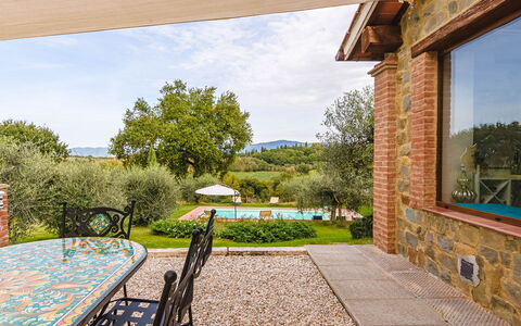 Villa dei Fiori: Arbusto, Giardino, Casa, Agriturismo, Estate, Villetta, Backyard, Landscaping, Hacienda, Eco Hotel