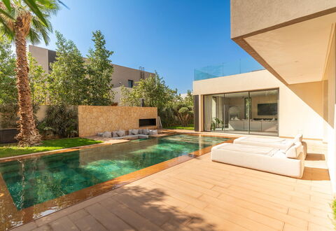 Villa Hamza: Piscina, Ricorrere, Eco Hotel, Estate, Landscaping, Villa, Hotel, Backyard, Hacienda