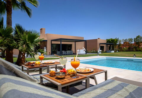 Villa Malika: Piscina, Ricorrere, Mobili Da Esterno, Eco Hotel, Tempo Libero, Shade, Estate, Landscaping, Giardino, Hacienda