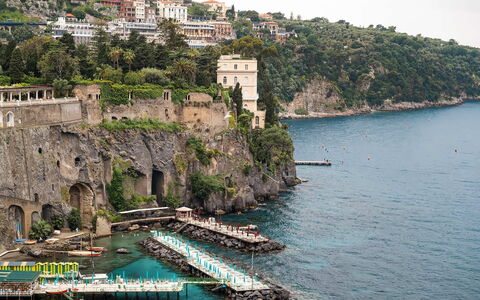 Casa Azul: Corpo D'Acqua, Estate, Costa, Costiera E Morfologie Oceanic, Alveo, Mare, Scogliera, Attrazione Turistica, Promontorio, Canale