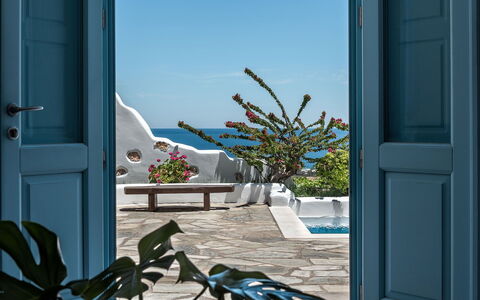 Guest House Zephyros: Blu, Mare, Costa, Oceano, Vaso Di Fiori, Pianta Della Casa, Sedia, Mobili Da Esterno, Spiaggia