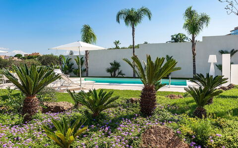 Villa la Pigna: Verde, Giardino, Landscaping, Ricorrere, Eco Hotel, Giardino Botanico, Piscina