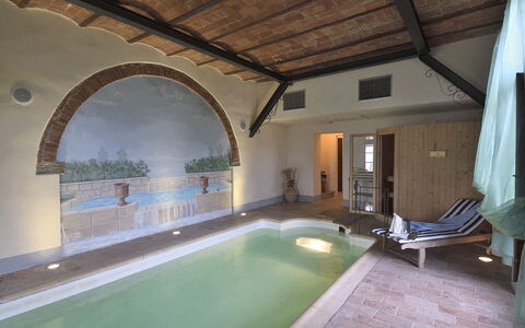 Villa Michelangelo: Pavimentazione, Interior Design, Pavimento, Mobilia, Soffitto, Piscina, Ricorrere, Design, Hotel, Pianta Della Casa