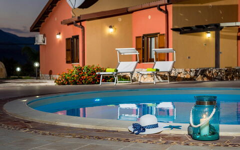Villa Thyrrenia: Piscina, Ricorrere, Mobili Da Esterno, Ombrello, Eco Hotel, Villa, Sedia, Hacienda, Lettino, Shade
