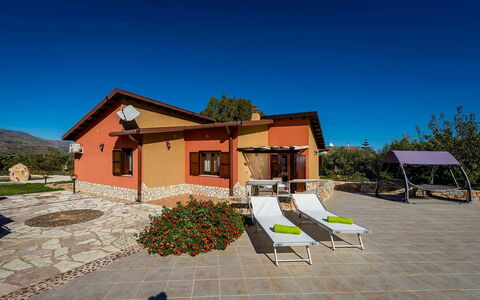 Villa Thyrrenia: Villetta, Ricorrere, Shade, Estate, Eco Hotel, Agriturismo, Hacienda, Villa, Flagstone, Piscina