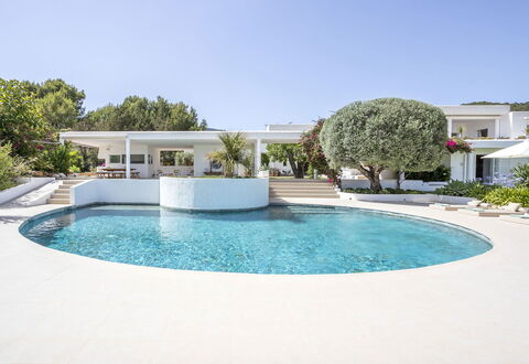 Can Las Palmas: Piscina, Ricorrere, Estate, Giardino, Landscaping, Shade, Villa, Dimora, Eco Hotel, Giochi D'Acqua