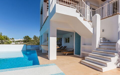 Can Lorenzo: Blu, Pavimento, Appartamento, Balcone, Estate, Shade, Villa, Piscina, Design, Ricorrere
