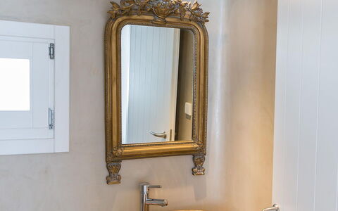 Carmen 1: Specchio, Lavandino Del Bagno, Idraulico Fixture, Interior Design, Lavello, Rubinetto, Idraulico, Illuminazione, Bagno, Casa