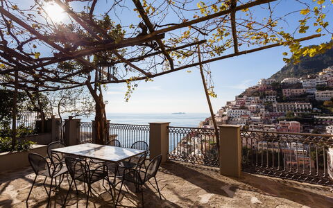Casa la Sponda: Balcone, Vaso Di Fiori, Sedia, Pianta Della Casa, Recinzione