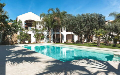 Casa Tika: Piscina, Zona Residenziale, Ricorrere, Estate, Materiale Composito, Hacienda, Shade, Villa, Eco Hotel, Dimora