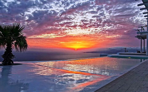 Fanaria Villa: Crepuscolo, Afterglow, Orizzonte, Tramonto, Alba, Nube, Sera, Mare, Red Sky Alla Mattina, Oceano