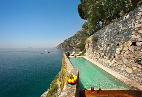 Mansour: Acqua, Costa, Tropici, Piscina, Promontorio, Scogliera