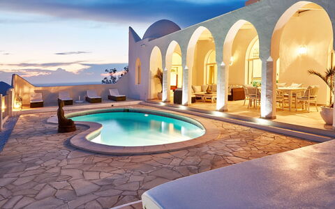 Villa Aldebaran: Blu, Cupola, Piscina, Ricorrere, Villa, Mobili Da Esterno, Eco Hotel, Cupola, Hotel