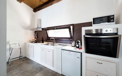 Villa Almond
