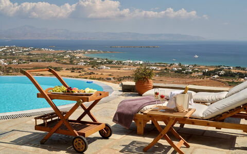 Villa Amaca: Mobilia, Sedia, Mobili Da Esterno, Tavolo, Ricorrere, Mare, Ombrello, Shade, Eco Hotel, Oceano