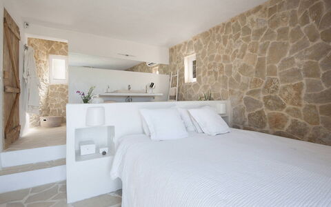 Villa Arenas: Parete, Mobilia, Interior Design, Camera Da Letto, Pavimentazione, Soffitto, Pavimento, Letto, Camera, Appartamento