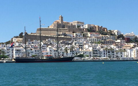 Villa Arenas: Barca, Mare, Costiera E Morfologie Oceanic, Moto D'Acqua, Attrazione Turistica, Porta, Costa, Canale, Marina, Porto