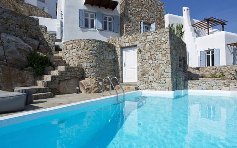 Villa Azur: Blu, Piscina, Villa