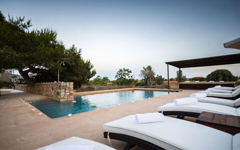 Finca Tonia: Piscina, Lettino, Mobili Da Esterno, Ricorrere, Sedia A Sdraio, Hotel, Eco Hotel, Villa