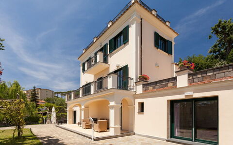 Villa Castore: Casa, Porta, Balcone, Appartamento, Estate, Villa, Dimora, Hacienda