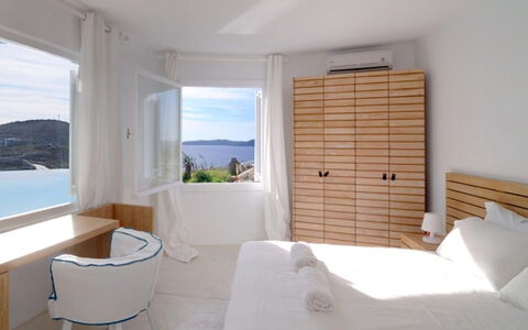 Villa Delos: Mobilia, Mare, Costiera E Morfologie Oceanic, Camera Da Letto, Oceano, Biancheria, Costa, Ricorrere, Letto, Bedding