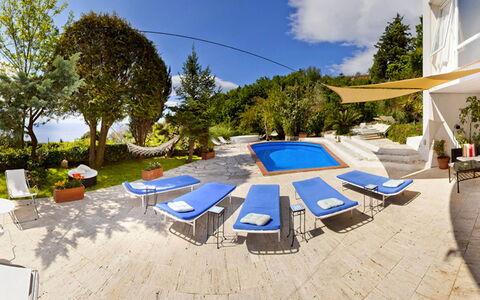 Villa Ettore: Piscina, Mobili Da Esterno, Mobilia, Ricorrere, Ombrello, Lettino, Sedia, Shade, Tempo Libero, Eco Hotel