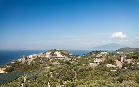 Villa Felicia: Blu, Orizzonte, Paesaggio Naturale, Costa, Costiera E Morfologie Oceanic, Mare, Paesaggio, Zona Residenziale, Oceano, Insediamento Umano