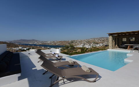 Villa Gazelia: Piscina, Ricorrere, Shade, Sedia, Villa, Hotel, Attico, Eco Hotel, Mobili Da Esterno