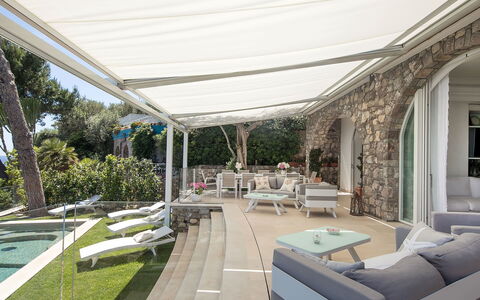 Villa Ieranto 6: Mobilia, Mobili Da Esterno, Sedia, Ricorrere, Shade, Piscina, Struttura Esterna, Tenda, Terrazza, Eco Hotel