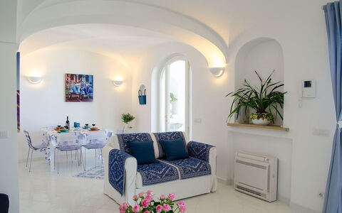 Villa Il Sogno di Praiano: Interior Design, Mobilia, Pavimentazione, Pavimento, Soffitto, Camera, Appartamento, Soggiorno, Sedia