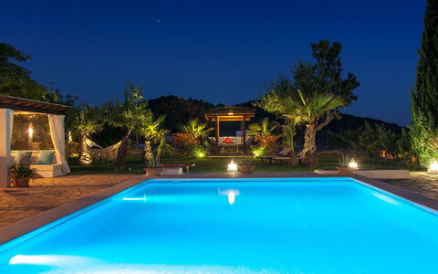 Villa Jardin: Piscina, Blu, Ricorrere, Eco Hotel, Terme, Mobili Da Esterno, Giochi D'Acqua, Tempo Libero, Paesaggio Di Illuminazione, Hacienda