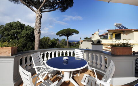 Villa Marion: Casa, Balcone, Estate, Portico, Colonna, Dimora, Villa, Hacienda, Hotel, Struttura Esterna