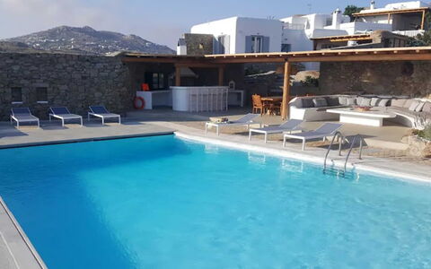 Villa Pirgi: Piscina, Ricorrere, Shade, Mobili Da Esterno, Hotel, Resort Citta ', Lettino, Eco Hotel, Villa, Terme