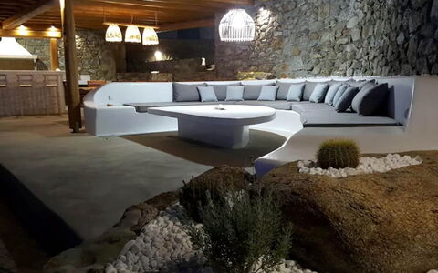 Villa Pirgi: Mobilia, Mobili Da Esterno, Divano, Shade, Soggiorno, Design, Materiali Naturali, Struttura Esterna, Terrazza