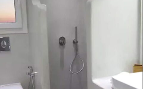 Villa Pirgi: Idraulico Fixture, Bagno, Interior Design, Idraulico, Gabinetto, Toilet Seat, Camera, Rubinetto, Ceramica