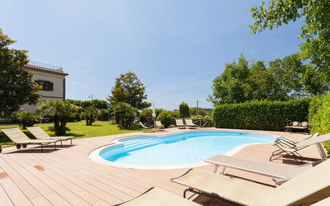 Villa Polluce: Piscina, Mobili Da Esterno, Ricorrere, Giardino, Shade, Eco Hotel, Cortile, Landscaping, Prato, Estate