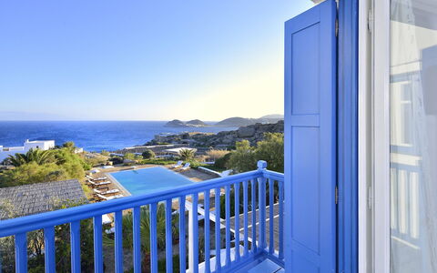 Villa Sesilia: Blu, Ricorrere, Piscina, Estate, Villa, Eco Hotel, Mobili Da Esterno, Resort Citta ', Hotel, Località Balneare