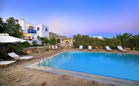 Villa Sesilia: Blu, Piscina, Ricorrere, Eco Hotel, Estate, Villa, Hotel, Resort Citta ', Sedia, Hacienda
