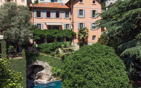 Villa Traversi: Zona Residenziale, Arbusto, Casa, Appartamento, Estate, Hacienda, Giardino, Balcone, Dimora